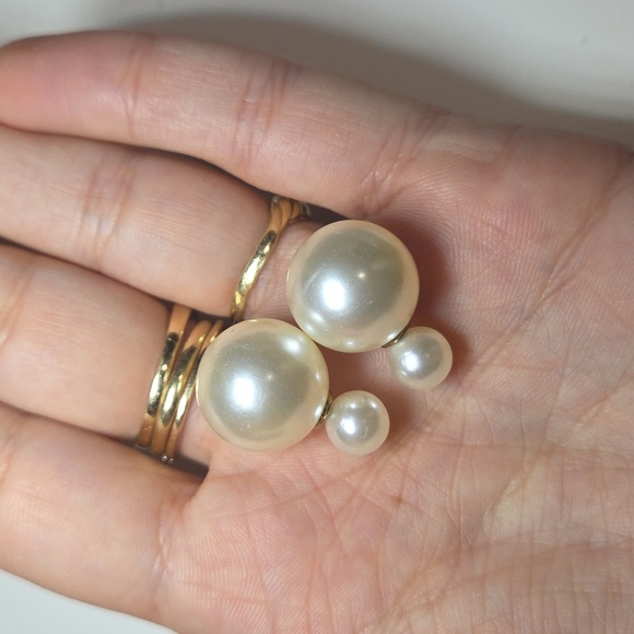 New Pearl Earrings - Picture 6 of 6